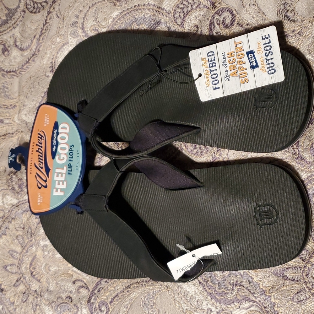 Wembley flip flops